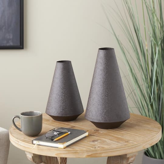 Black Metal Textured Cone Vase Set